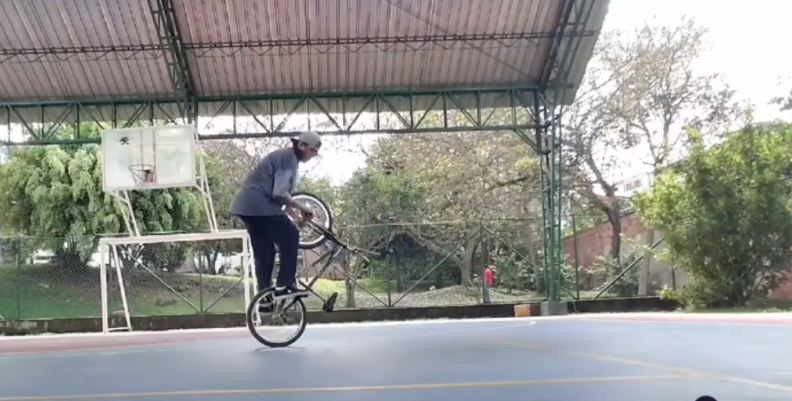 BMX. BMX.