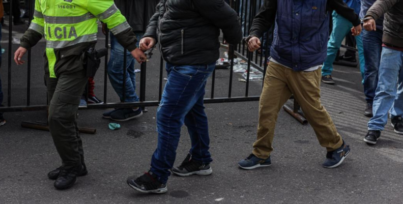 Fue desarticulada una banda que hurtaba bodegas en Plaza España Fue desarticulada una banda que hurtaba bodegas en Plaza España