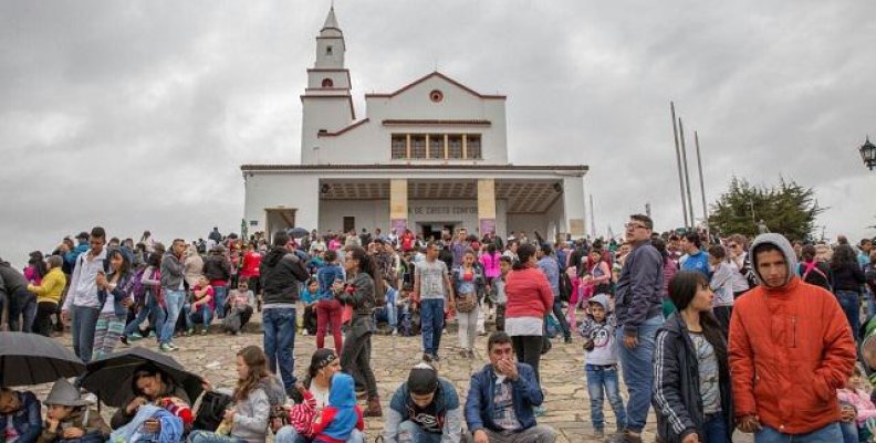 ingresos_por_la_visita_del_papa_ppal_0 ingresos_por_la_visita_del_papa_ppal_0