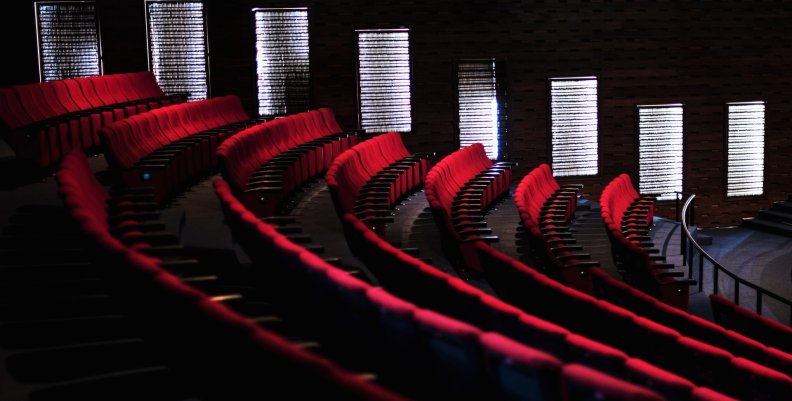 El Teatro Petra participará en el festival de Teatro Aranya con la obra ‘Una Banda Sonora’ Teatro referencia - foto de Freepik