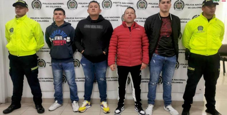 Imagen: Fiscalía Cuatro policías capturados