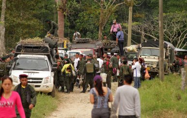 170206_26_MovilizacionFarc_1800