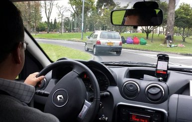 Uber_ride_Bogota_(10277864666)