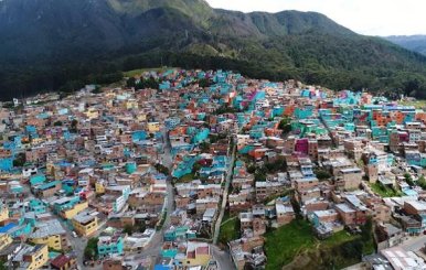 visita_mural_barrio_el_consuelo_3